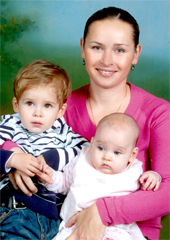 Martina Gajarová with kids
